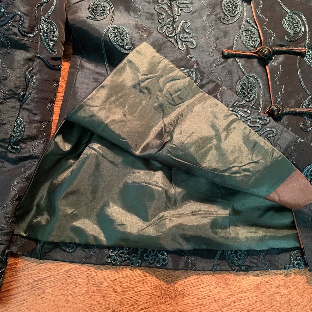 Silk Embroidered Jacket - Picture 6 of 8